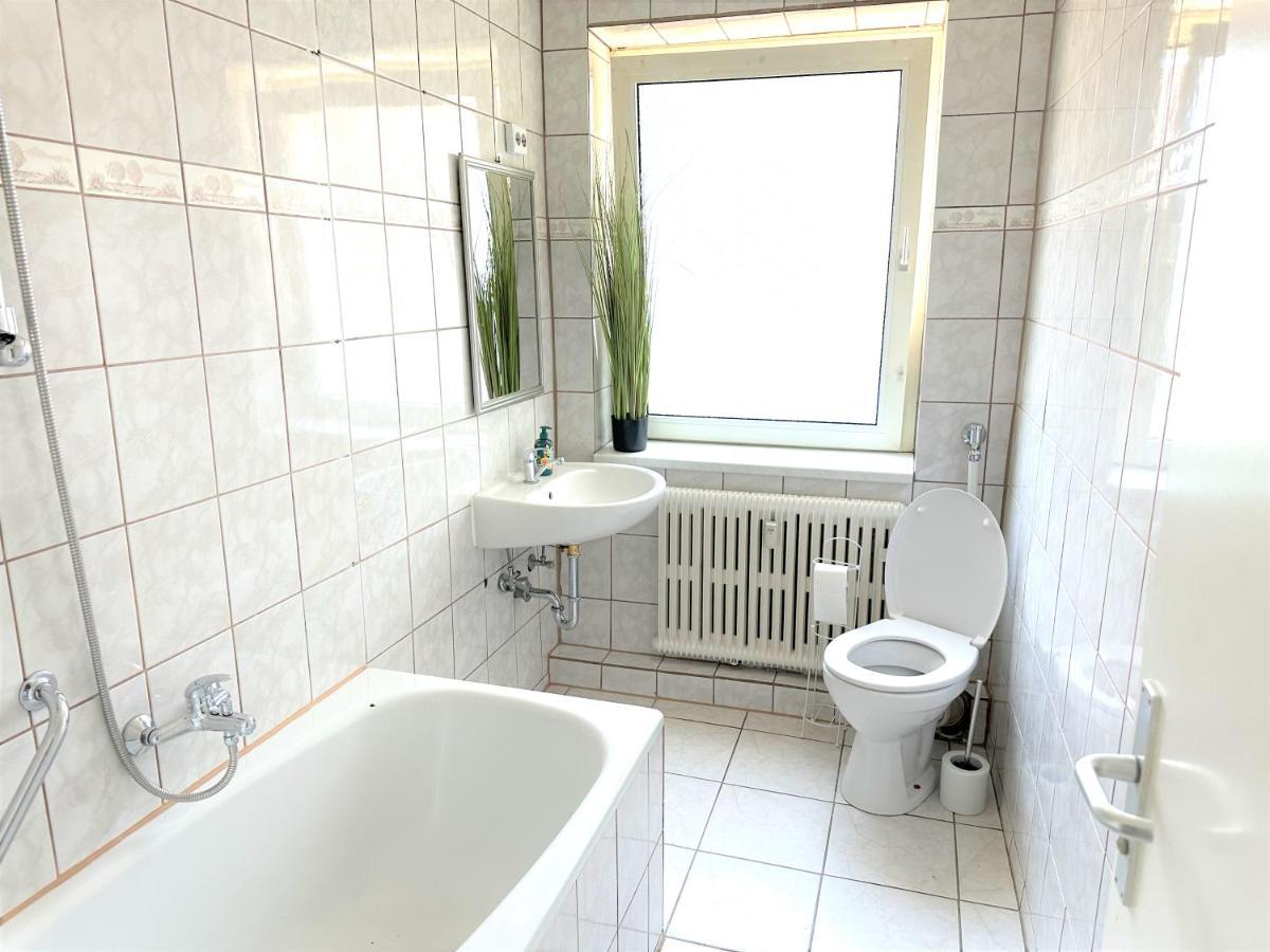Theox Apartment No 8 - 90Qm Mit 2 Schlafzimmern Und 5 Betten Duisburg Kültér fotó